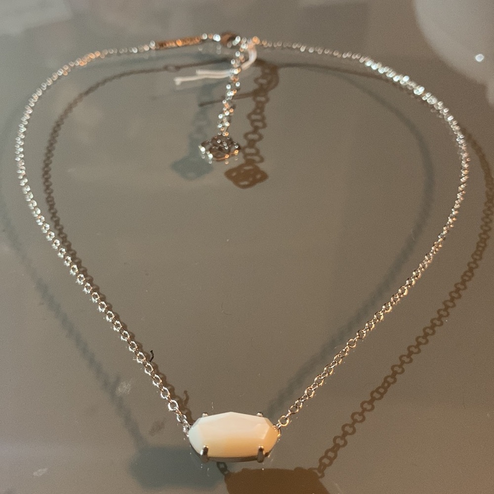 KENDRA SCOTT Ever mother of Pearl stone rhodium Pendant Necklace